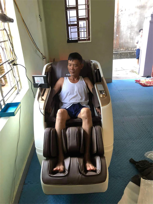 Ảnh thực tế của Nhật Quý, ảnh 1