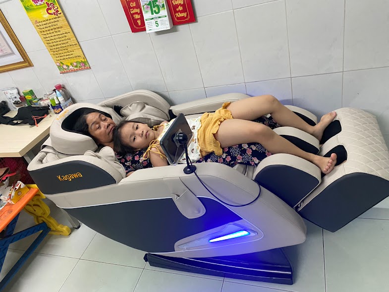 Ảnh thực tế của Hoa Phạm, ảnh 1