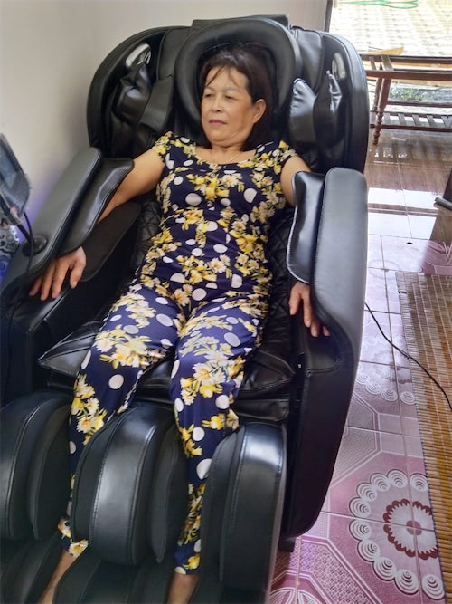 Ảnh thực tế của Thúy Liễu, ảnh 1