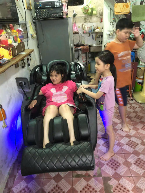 Ảnh thực tế của Hoàng Nhật Linh, ảnh 2