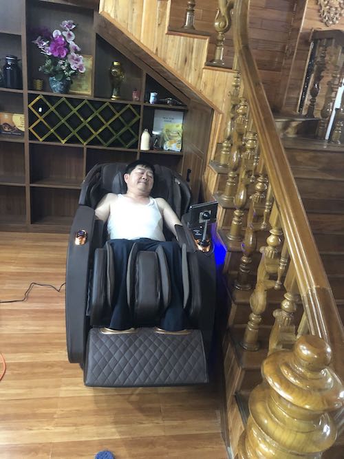 Ảnh thực tế của Thuỷ, ảnh 1