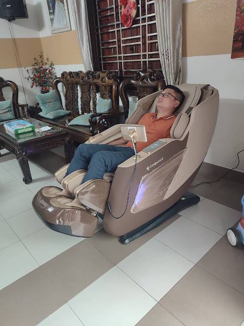Ảnh thực tế của Lương Ngọc, ảnh 2