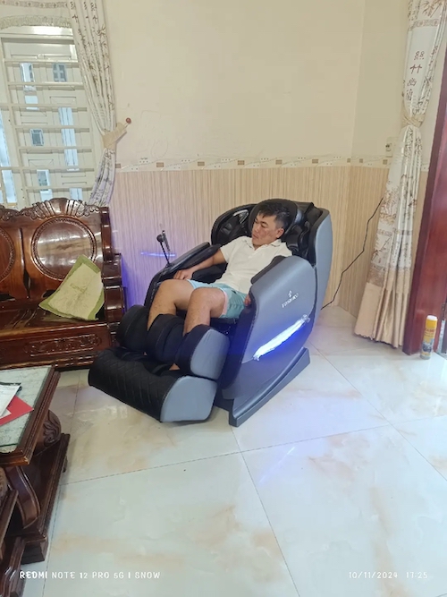 Ảnh thực tế của Hoàng Nghiên, ảnh 2