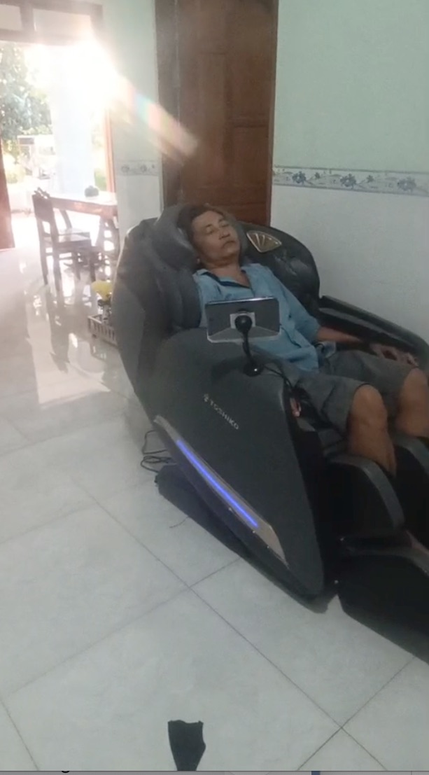 Ảnh thực tế của Hồng Hạnh, ảnh 1