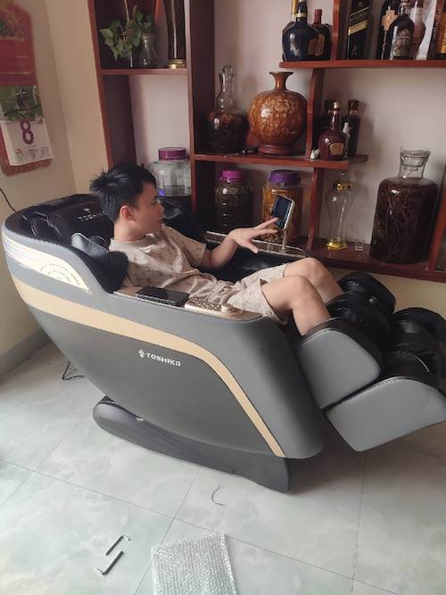 Ảnh thực tế của Lương Hạnh, ảnh 1