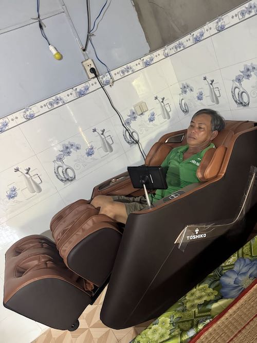 Ảnh thực tế của Phạm Bảo Trân, ảnh 2