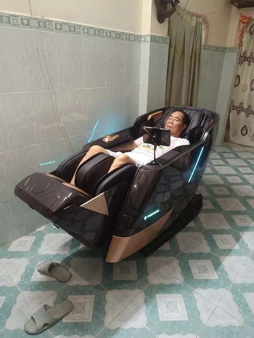 Ảnh thực tế của Hoàng Huyền Trang, ảnh 1