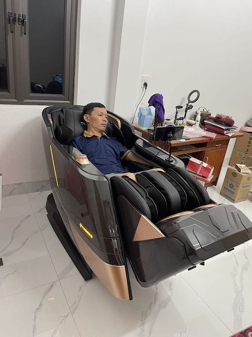 Ảnh thực tế của Nguyễn Minh Hạnh, ảnh 2