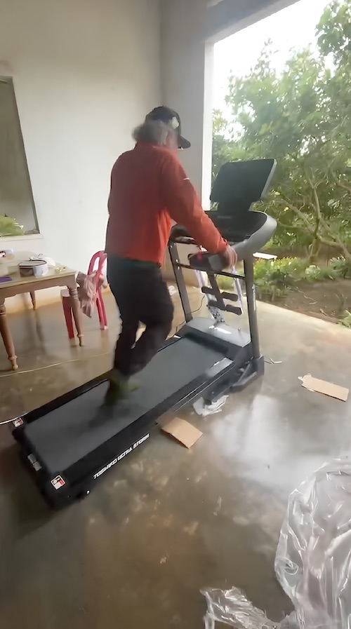 Ảnh thực tế của Trần Hảo, ảnh 1