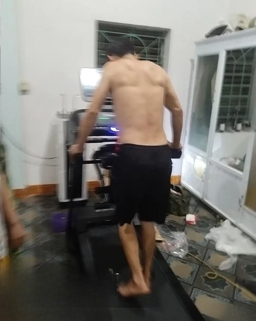 Ảnh thực tế của Nguyễn Duy Tiên, ảnh 2