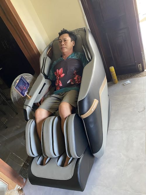 Ảnh thực tế của Trần Tố Thu, ảnh 3