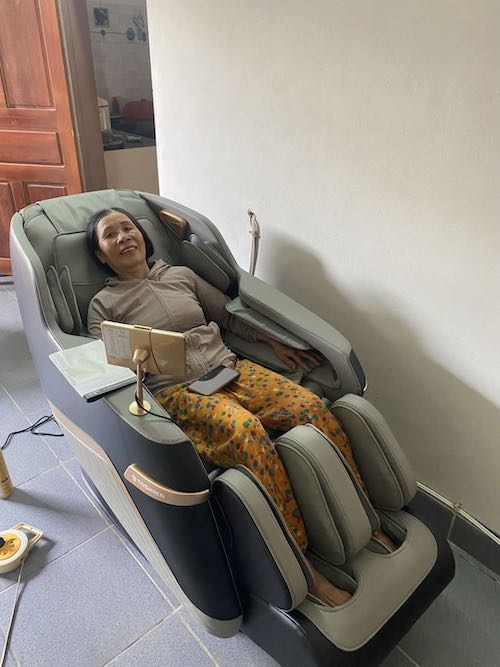 Ảnh thực tế của Trịnh Hà Vy, ảnh 3