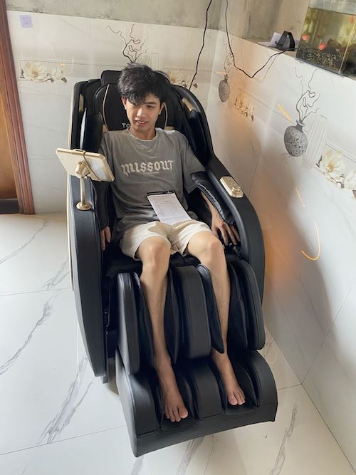 Ảnh thực tế của Trần Minh Hiếu, ảnh 1