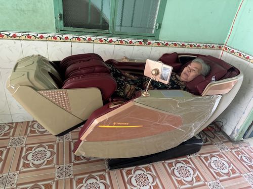 Ảnh thực tế của Vũ Thị Huệ, ảnh 2
