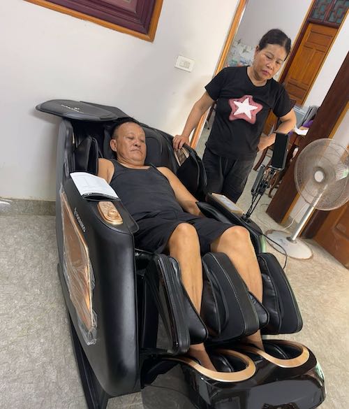 Ảnh thực tế của Mai Tiến Phát, ảnh 1