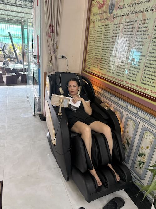 Ảnh thực tế của Trần Huyền Thanh, ảnh 2