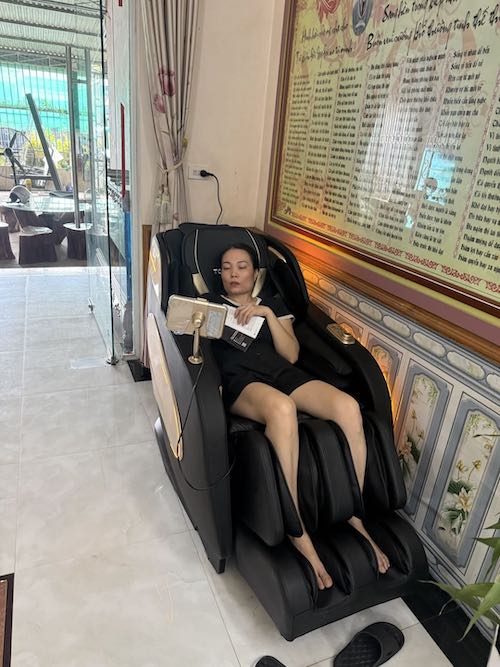 Ảnh thực tế của Trần Huyền Thanh, ảnh 1