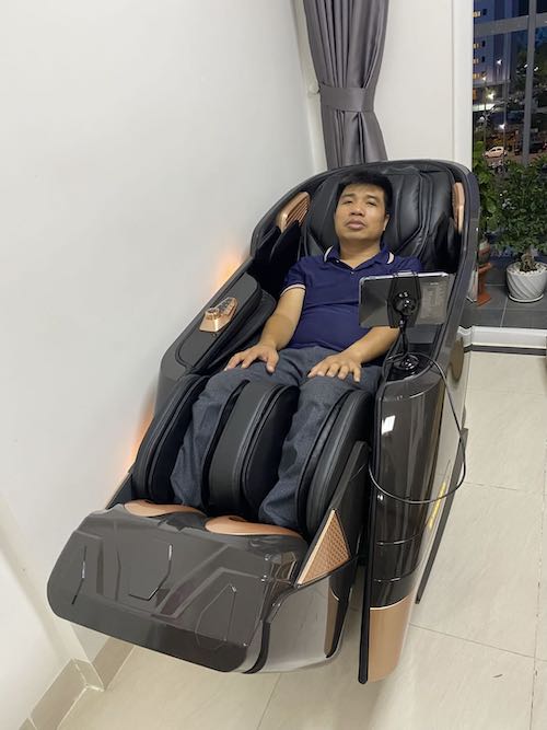 Ảnh thực tế của Phạm Văn Huy, ảnh 1