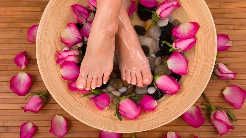 Chỉ nên ngâm chân từ 2 - 3 lần