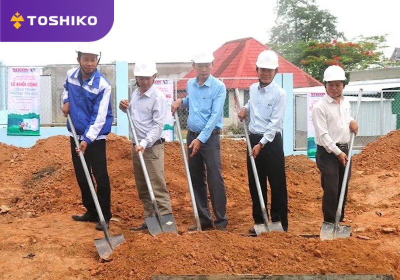 Toshiko đồng hành cùng Báo Sài Gòn Giải Phóng xây dựng phòng tin học cho học sinh vùng cao La Dạ