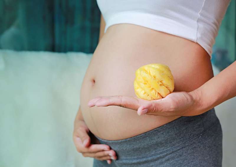 Chỉ nên ăn dứa khi ở giai đoạn thai kỳ ổn định