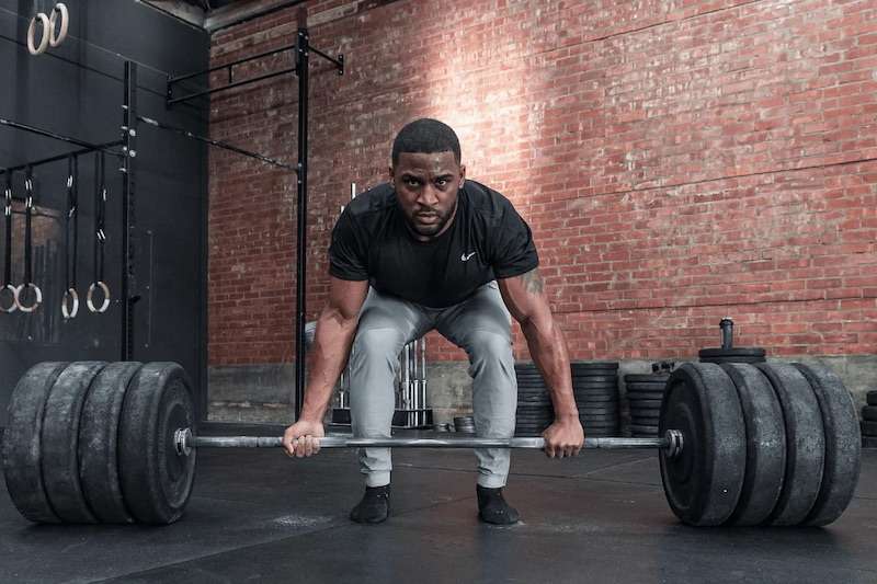 Deadlift phát triển toàn diện các cơ
