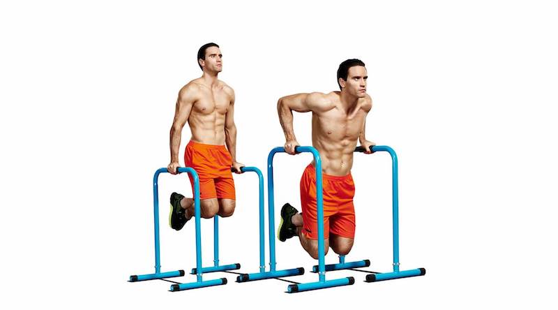 Tập bắp tay sau với bài tập hít xà kép