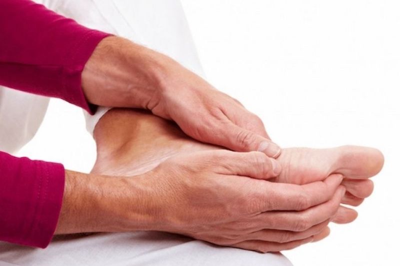 Xoa khớp tay chân làm tăng sự linh hoạt của các khớp