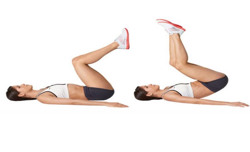 Gập bụng nâng cao chân yêu cầu độ khó cao hơn