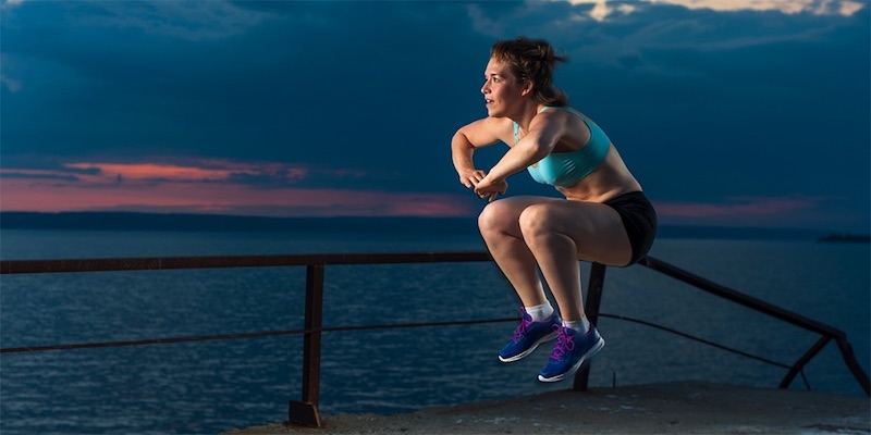 Tuck Jump Burpee tăng sức mạnh cơ đùi
