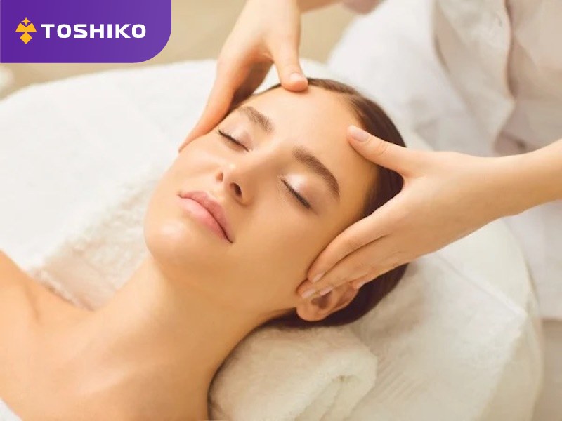 7 cách massage giảm đau đầu nhanh, an toàn, dễ thực hiện
