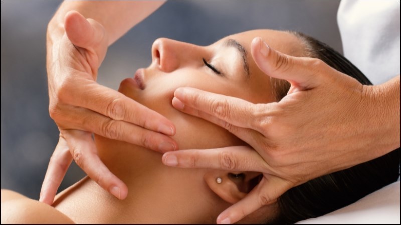 Matxa nâng cơ theo từng vùng trên mặt