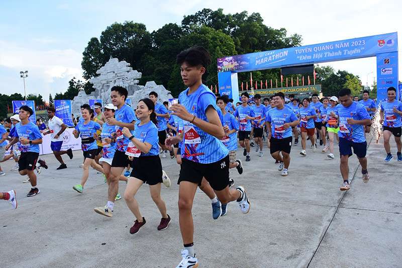 Chạy việt dã