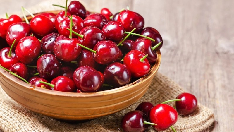 Giá cherry 1kg còn phụ thuộc nhiều vào size quả và nguồn gốc