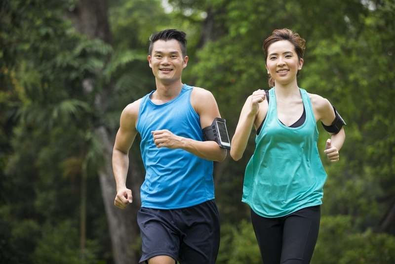 Có thể cân nhắc chạy bộ trước hoặc sau khi tập gym tùy thích