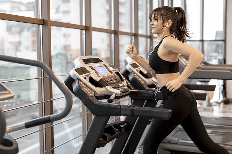 Kết hợp chạy bộ và tập gym sẽ giúp bạn sớm đạt được mục tiêu tập luyện