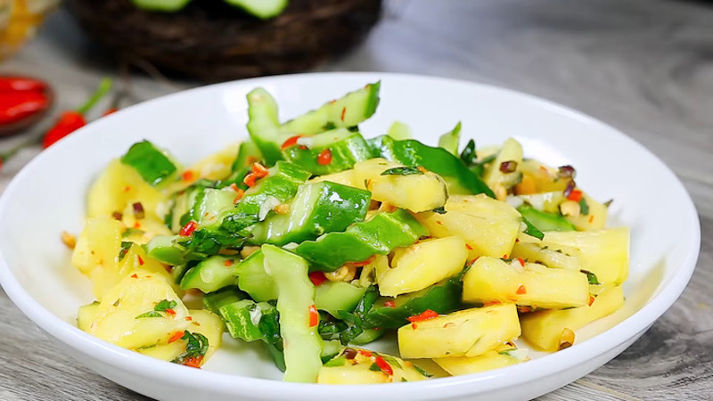 Món salad dứa vừa ngon vừa ít calo