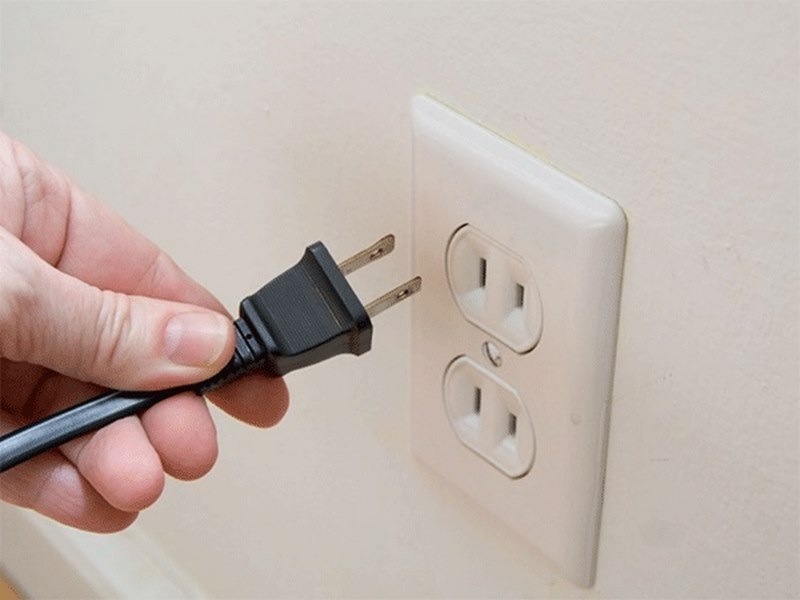 Kết nối nguồn không ổn định khiến điều khiển giọng nói không sử dụng được
