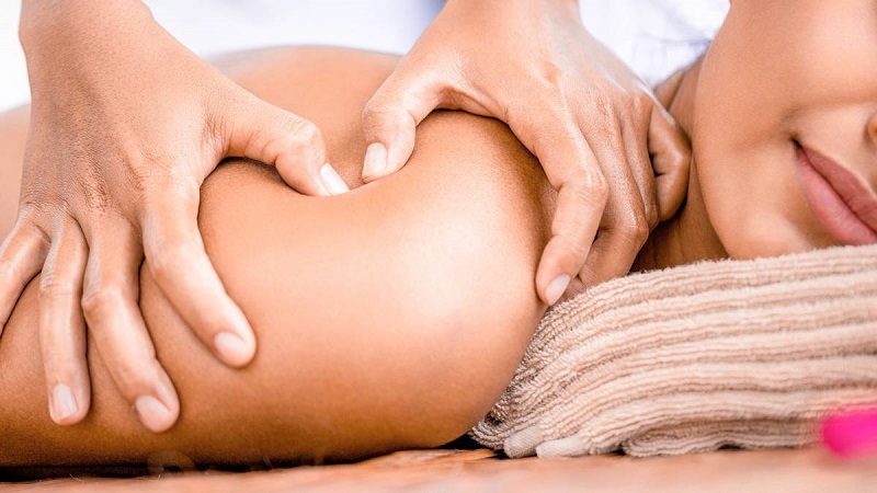 Xoa bóp bấm huyệt