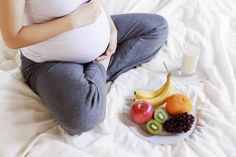 Kiwi và trái cây vốn rất tốt cho mẹ bầu