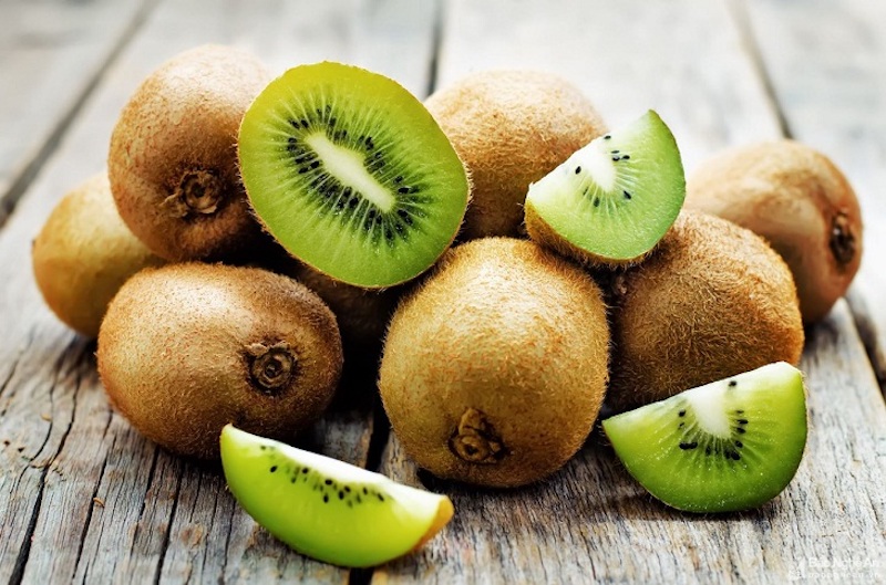 Kiwi có thể kỵ với hải sản