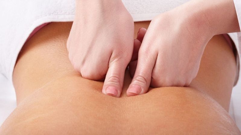 Nhấn huyệt sẽ giúp cải thiện nhanh các cơn đau