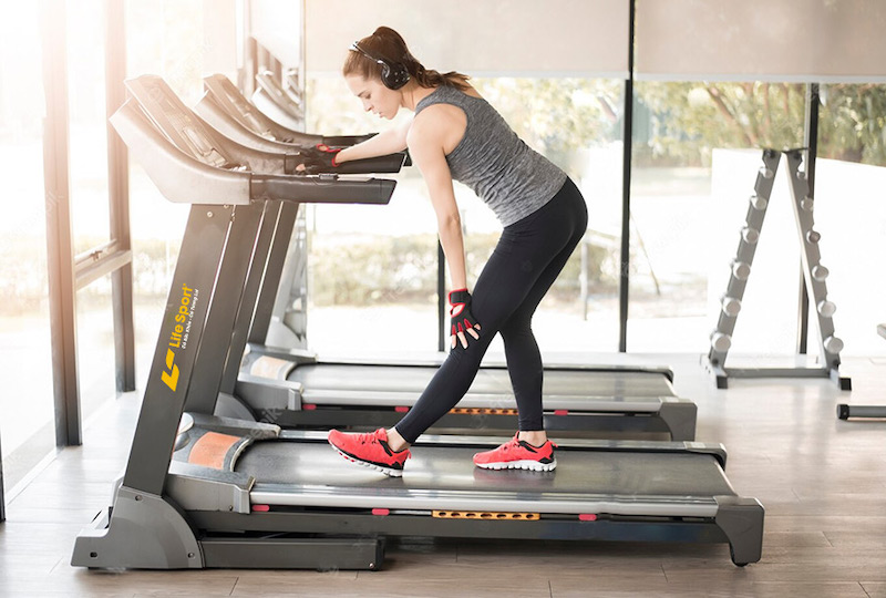 Máy thể dục chạy bộ Lifesport