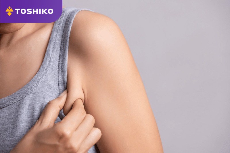 Mỡ nách là gì? 10 bài tập giảm mỡ nách cực hay chị em nên thử
