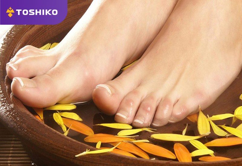 7 cách làm nước ngâm chân thải độc tại nhà tốt cho sức khỏe