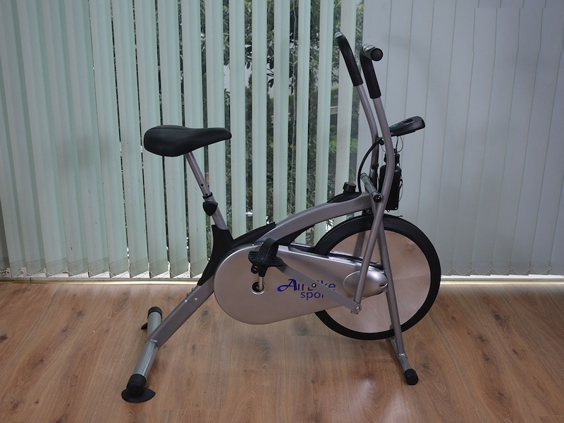 Xe đạp tại chỗ Airbike được bổ sung thêm nhiều tiện ích