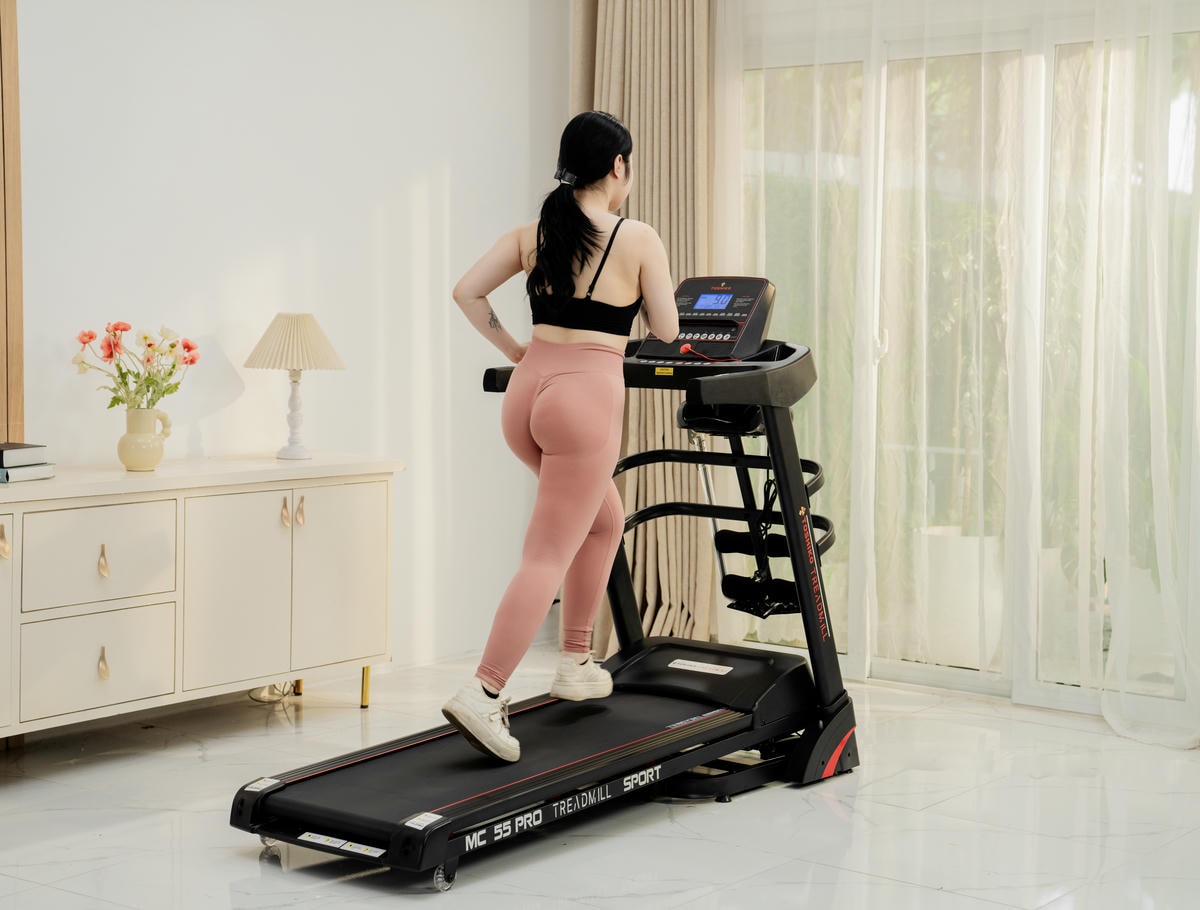 Máy chạy bộ đa năng Toshiko MC55 Pro, ảnh 5