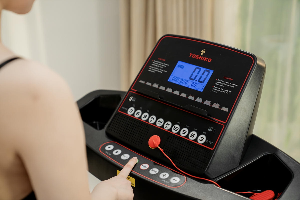 Máy chạy bộ đa năng Toshiko MC55 Pro, ảnh 4