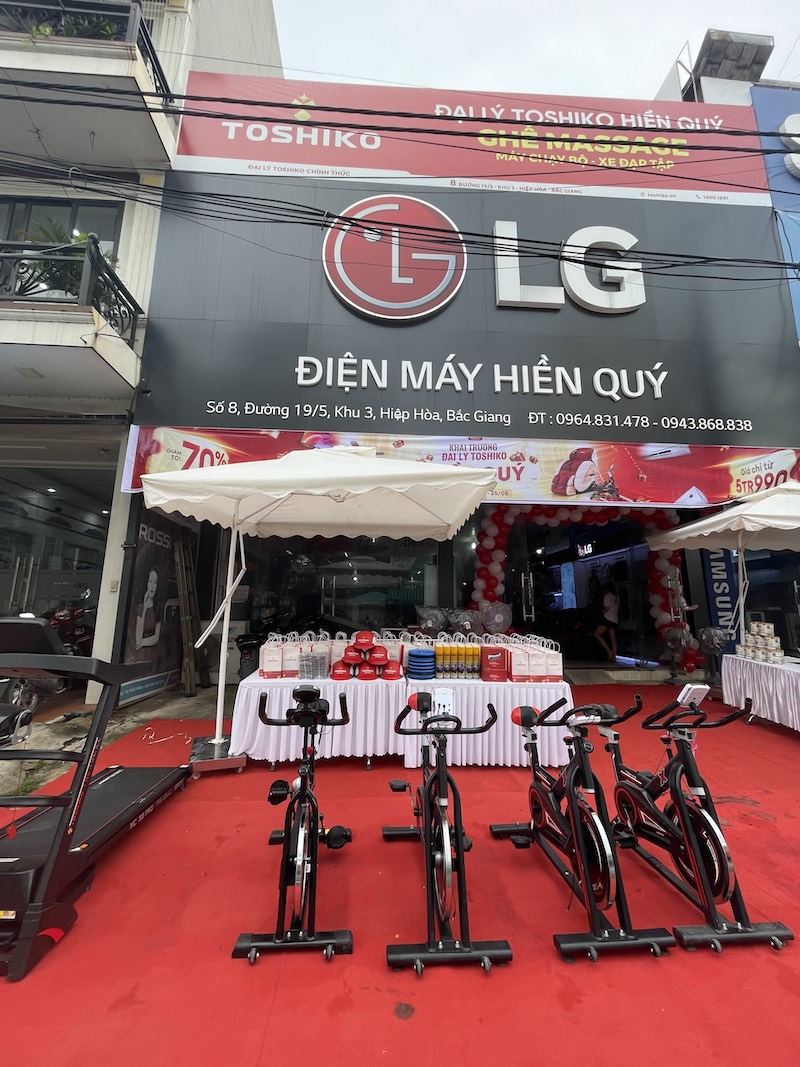 Mặt tiền Đại lý Hiền Quý