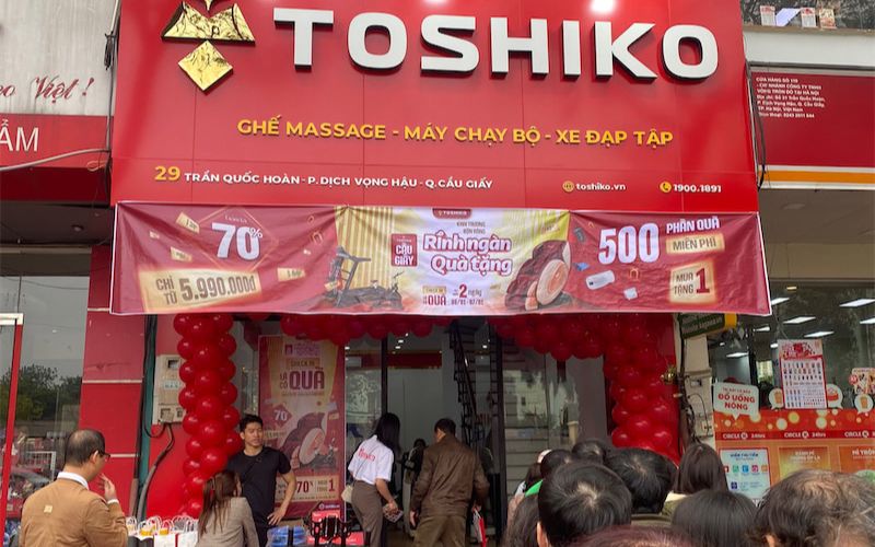 Mặt tiền Toshiko Cầu Giấy
